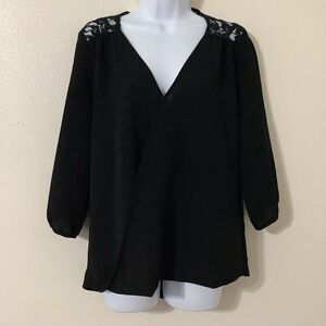Bobeau Black Lace Cutout Boho Witchy Dark Flowy Hippie Casual Peasant Blouse M